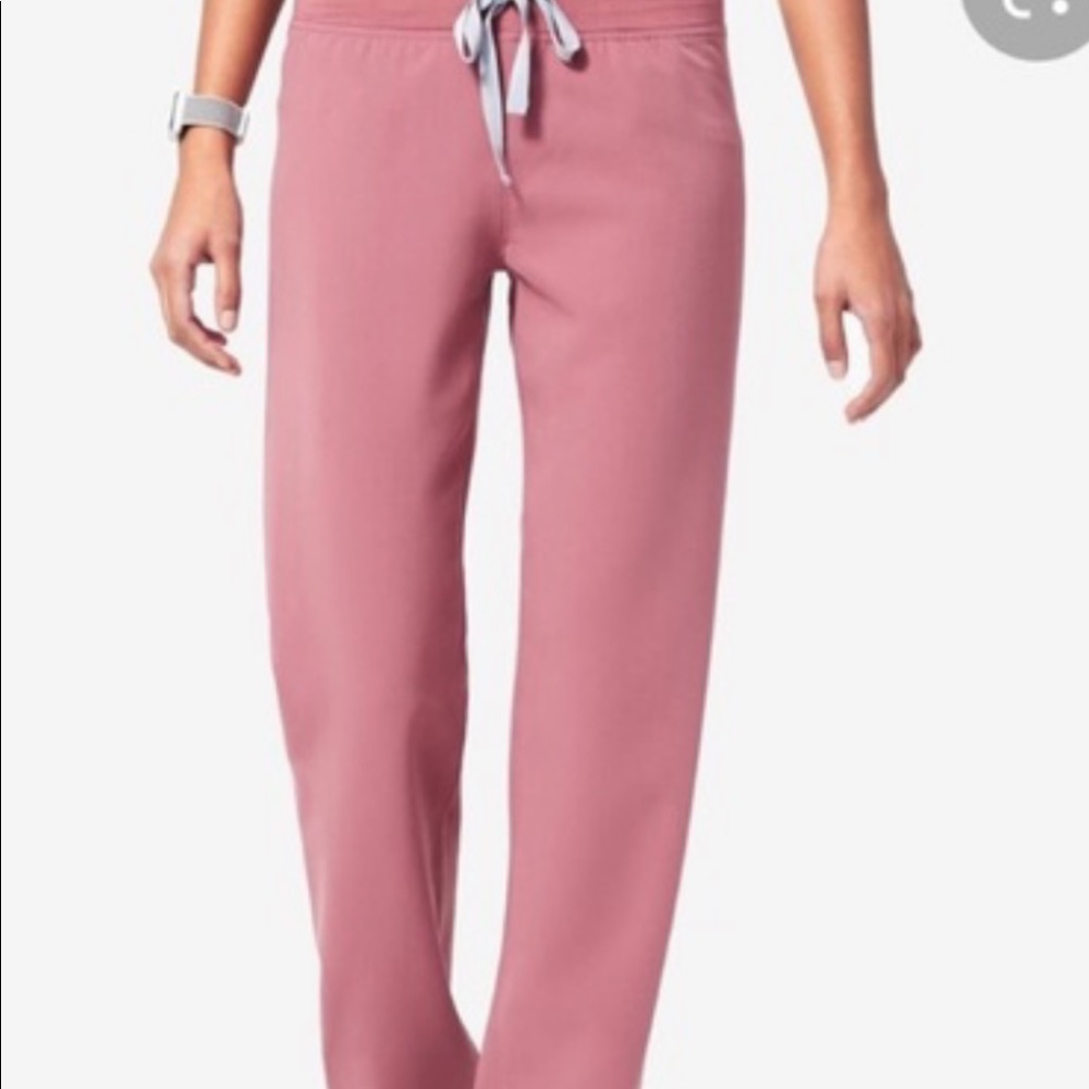 Figs limited edition mauve Livingston scrub bottom